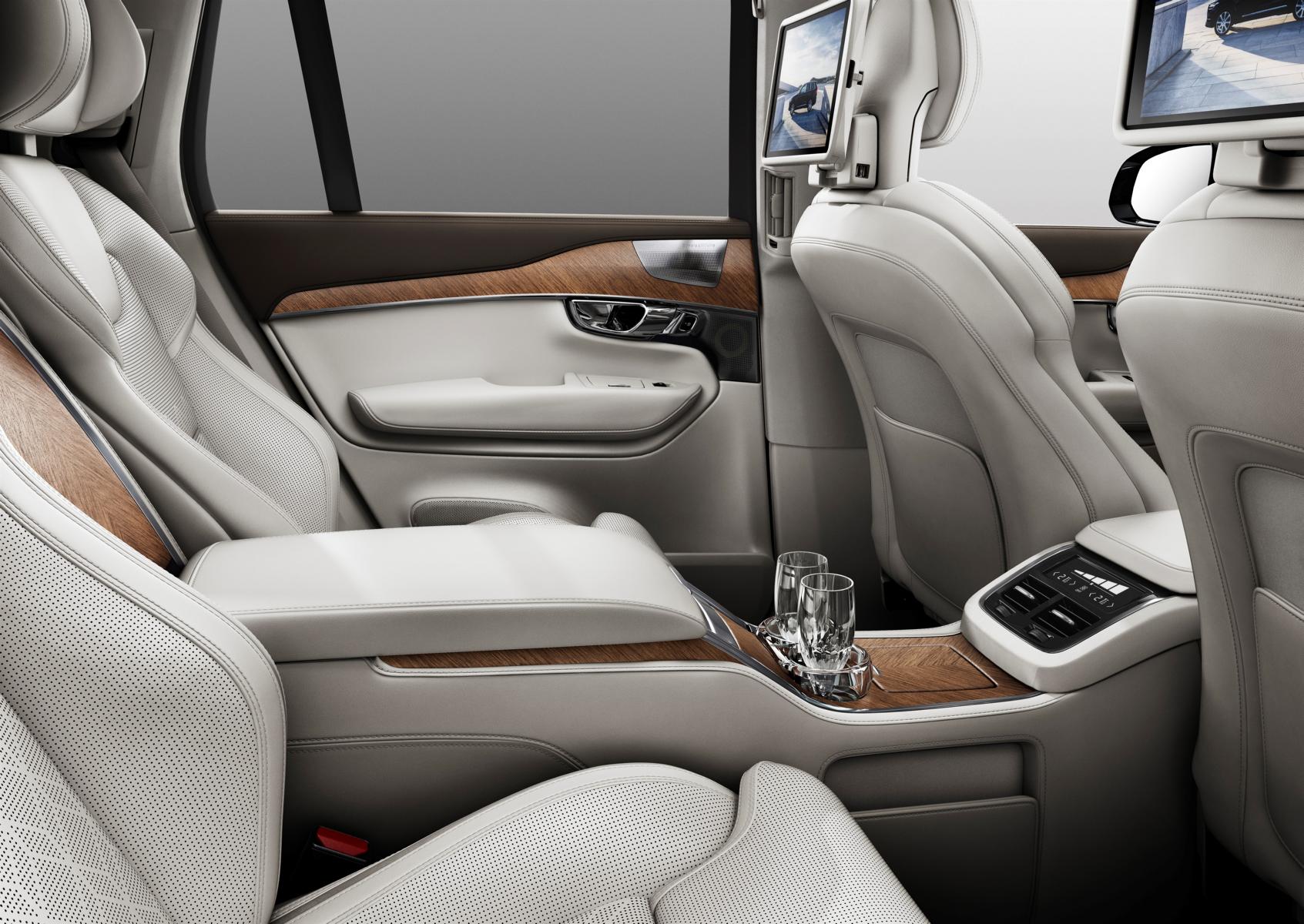 K1600 183679 Volvo XC90 Excellence