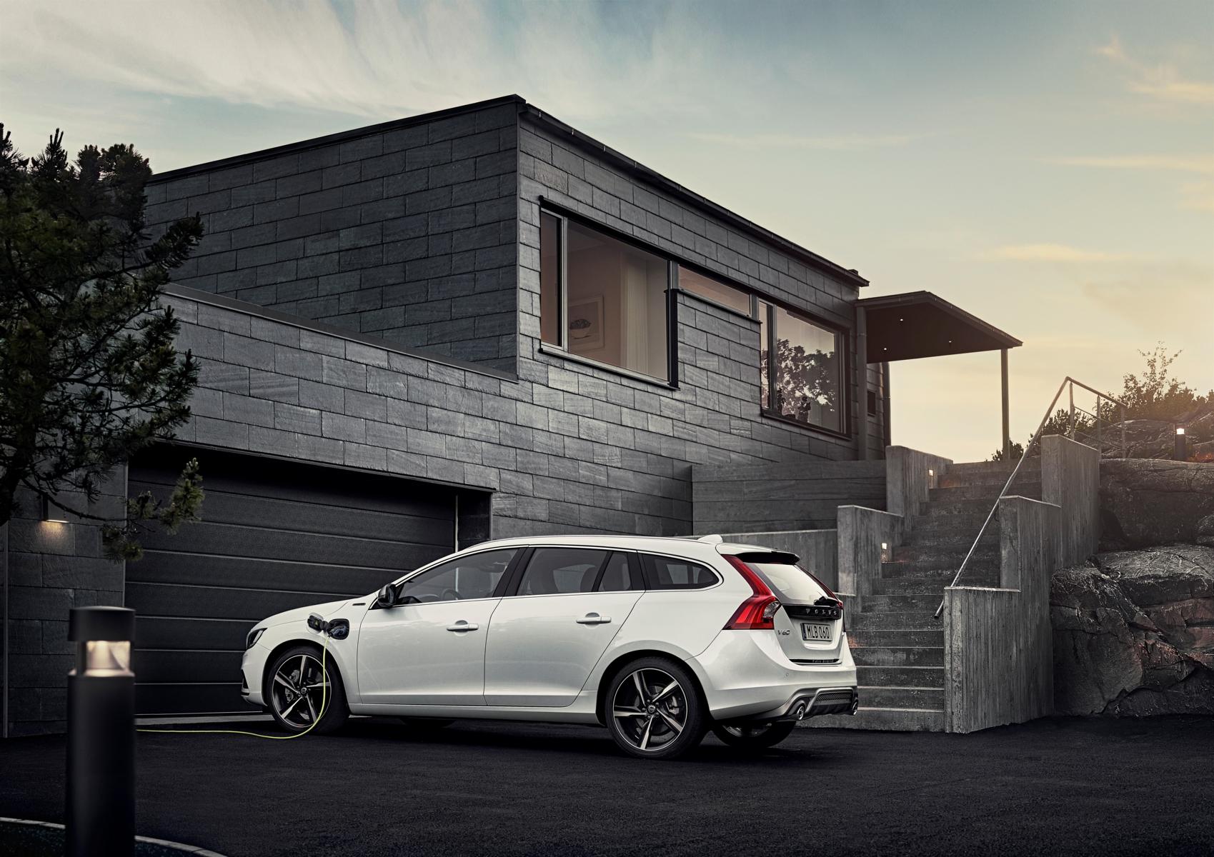 K1600 188187 Volvo V60 Twin Engine model year 2016