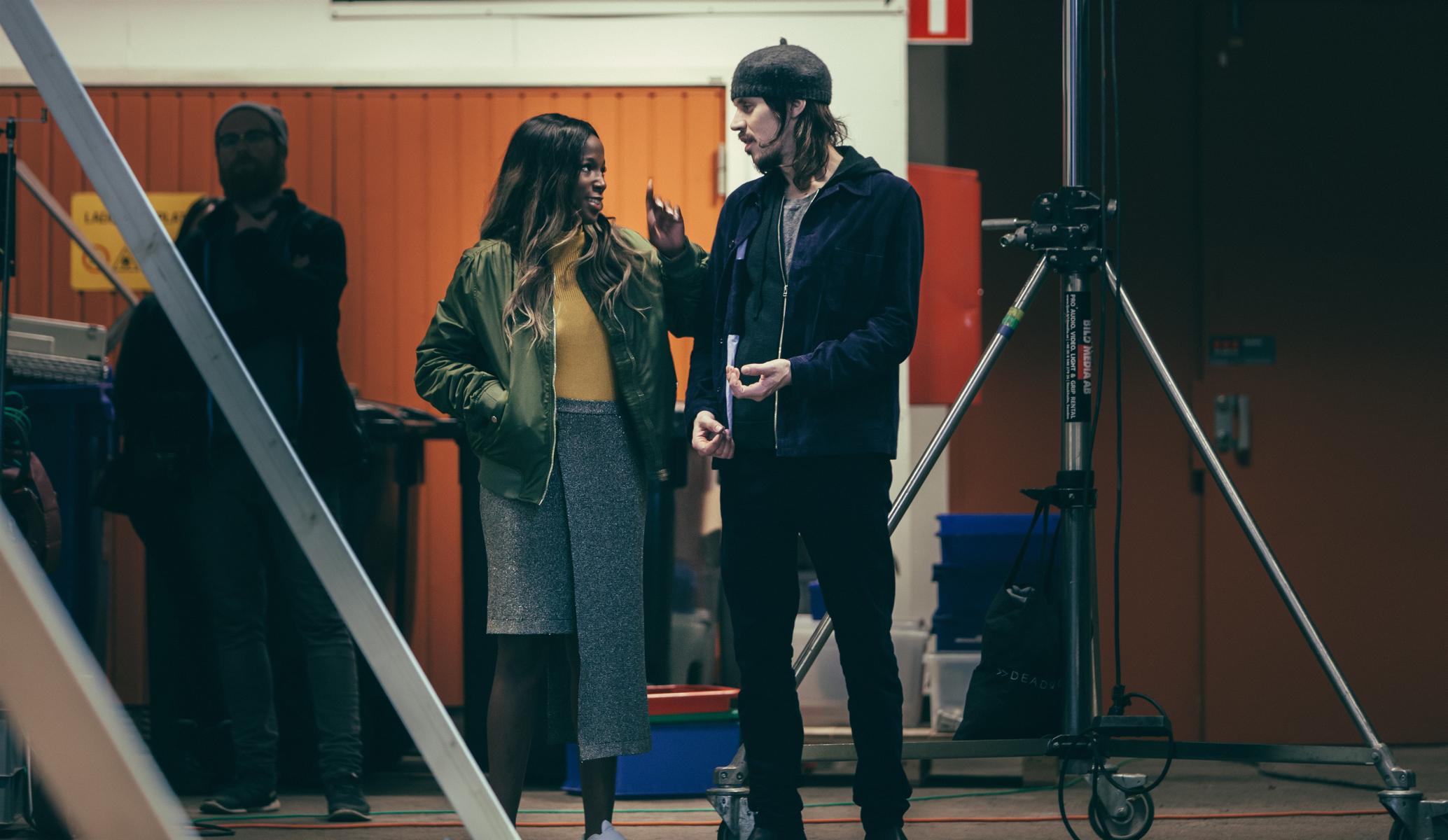 K1600 190363 Volvo V40 campaign talents Sabina Ddumba and Andreas Kleerup