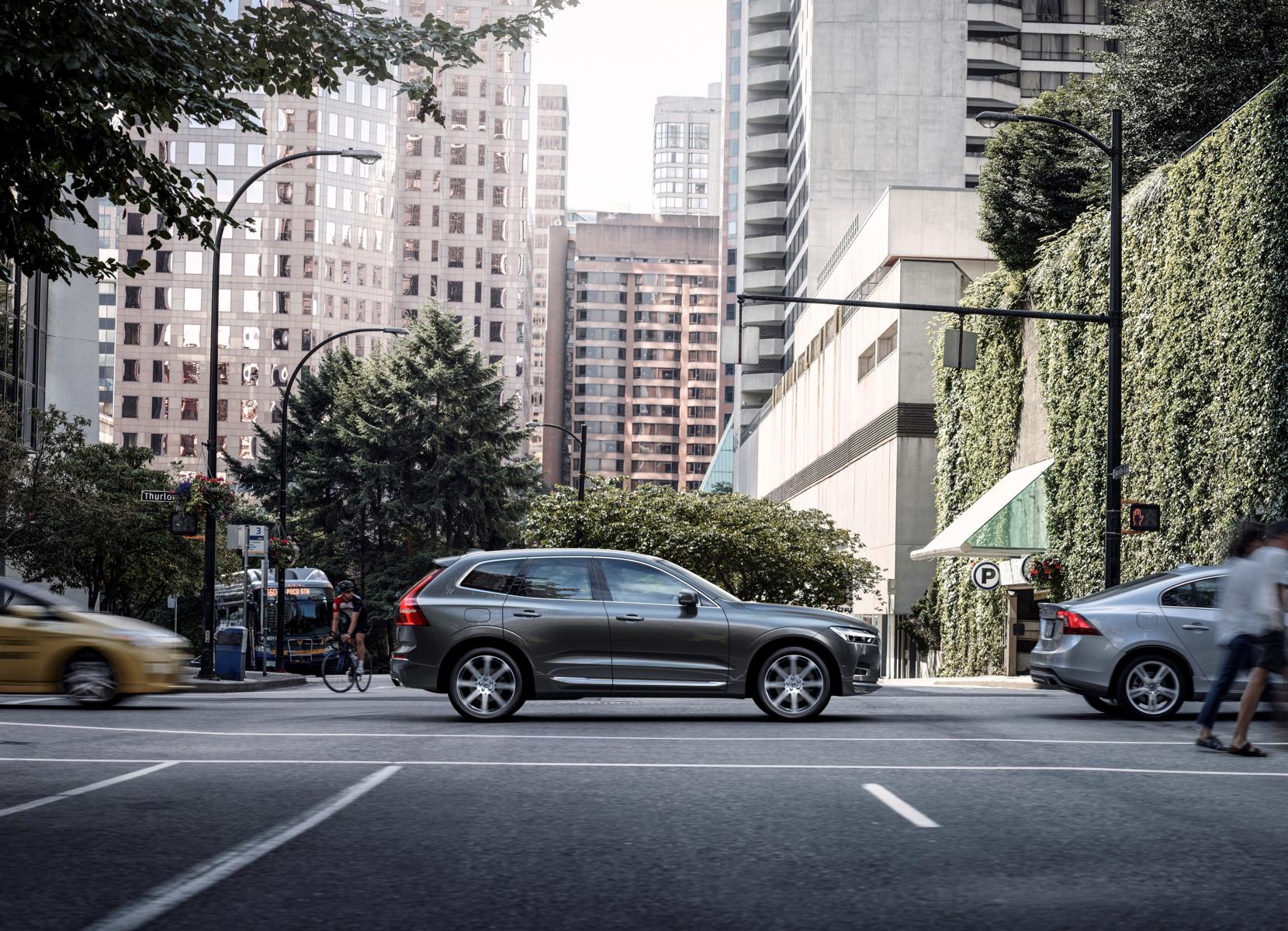 208063 VolvoXC60